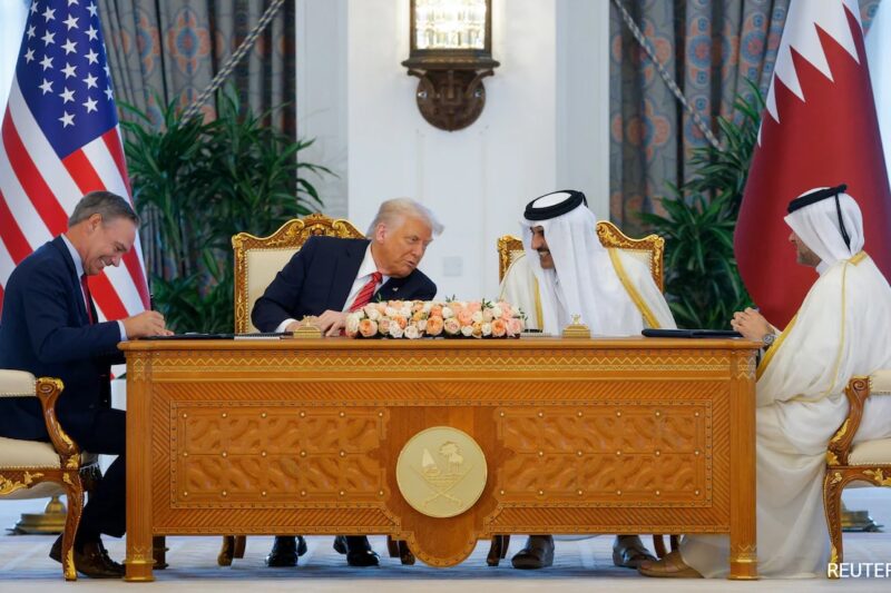 Qatar PM ने Donald Trump के जेट से प्रस्ताव पर विचार करने से किया इनकार