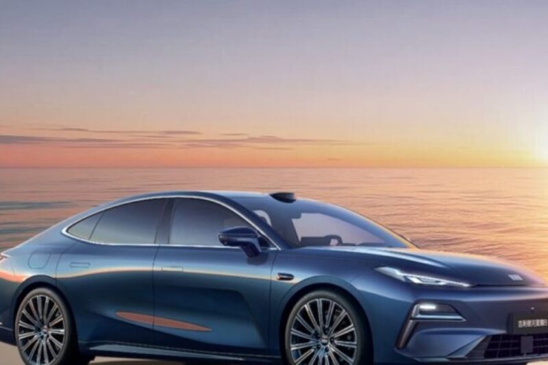 Automotive: 1600km रेंज वाली ‘लोहालट’ हुई लॉन्च, क्रीटा के समकक्ष कीमत पर!