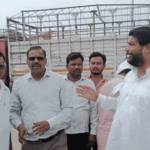 झांसी में नेशनल हाइवे पहुंचे पूर्व केंद्रीय मंत्री प्रदीप जैन:बोले-जाम में फंसकर ज़िंदगी दांव पर लगा रहे लोग, NHAI और ठेकेदार पर लिखाऊंगा मुकदमा