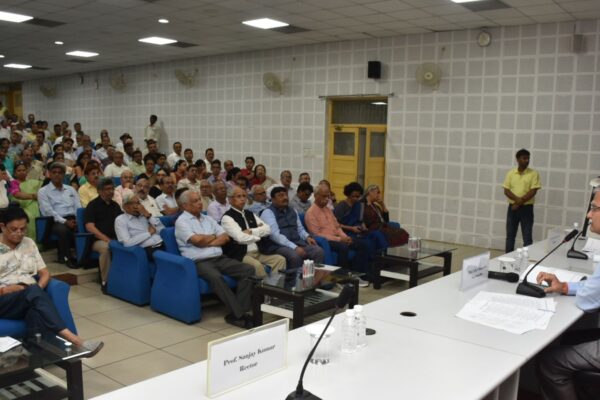 BHU ने छात्रों के शैक्षणिक उत्कृष्टता के लिए नए वार्षिक पुरस्कार की स्थापना की
