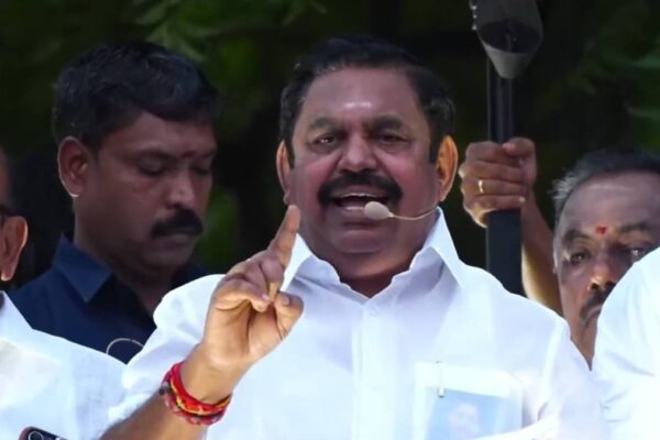 Palaniswami ने CM Stalin को किया चोक, Karur त्रासदी पर CBI जांच की मांग, जांच को बताया दिखावा