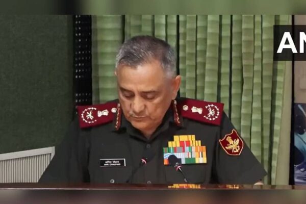 “Nuclear Blackmail: ‘भारत परमाणु ब्लैकमेल से नहीं डरेगा’: CDS जनरल चौहान ने भारत की भविष्य की सुरक्षा योजना का खाका पेश किया”