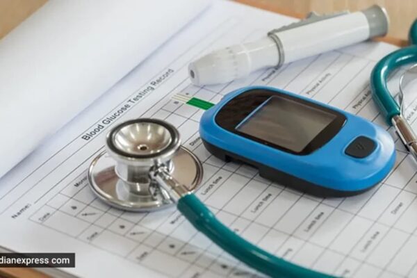 “Fasting Glucose: 75 वर्ष की उम्र में 300 के स्तर और HbA1c 15 का क्या अर्थ है?”