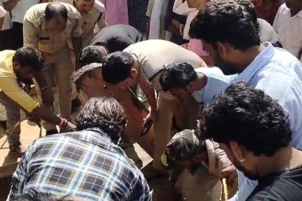 MP News: Youngster का शव पोहरी में पुराने कुएं से बरामद, गुना से दीदी की ससुराल आया था; बुधवार शाम से लापता