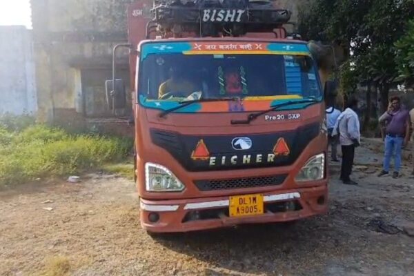 “Truck में 50 लाख की सुपारी बरामद: GPS से मिली मुरादाबाद में लापता ट्रक की लोकेशन”