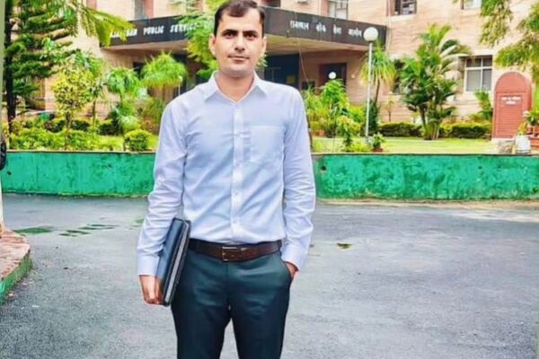 RAS Success: नोखा के सुनील मुंडेल ने पहले प्रयास में 71वीं रैंक हासिल की