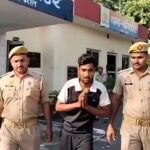 सीएम योगी के फोटो से छेड़छाड़, आरोपी गिरफ्तार:लंगड़ाता हुआ थाने से बाहर आया, हाथ जोड़कर बोला- मुझसे गलती हो गई