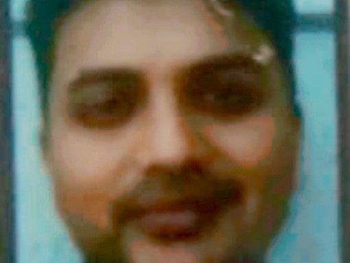 ग्रेटर नोएडा में मैनेजर की संदिग्ध मौत:पत्नी बोली- तबीयत बिगड़ने से गई जान, पुलिस ने शव को पोस्टमार्टम के लिए भेजा