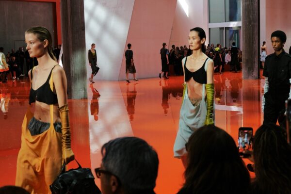 Doomsday के लिए Prada का फैशन गाइड: तैयारियों की नई दिशा