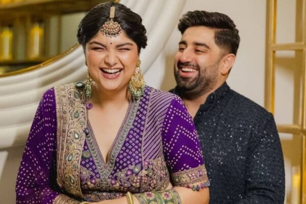 Engagement: अंशुला कपूर-रोहन ठाक्कर की पहली तस्वीरें, दुल्हन ने भाई अर्जुन कपूर का हाथ थामा, बहनों सोनम, जाह्नवी और खुशी कपूर के साथ साझा किए अनमोल पल
