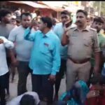 कौशांबी में युवक की करंट से मौत का मामला:अवर अभियंता, एएसओ, लाइनमैन पर FIR, पिता की तहरीर पर कार्रवाई
