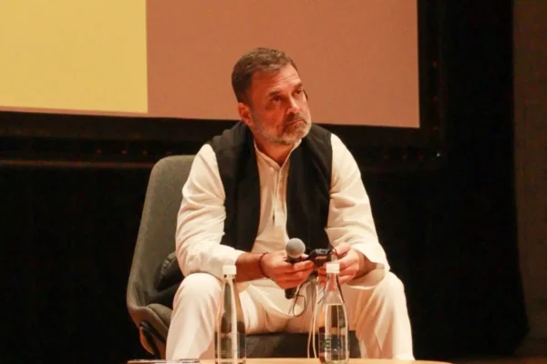“Criticism: राहुल गांधी ने कोलंबिया में भारत की स्वास्थ्य और शिक्षा प्रणाली पर उठाए सवाल”