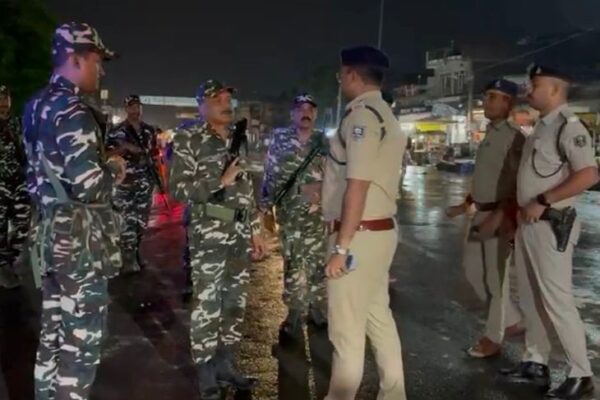 Action: बेतिया पुलिस की नशे के खिलाफ कार्रवाई, 24 घंटे में 19 गिरफ्तार, 2 लाख 40 हजार का जुर्माना वसूला