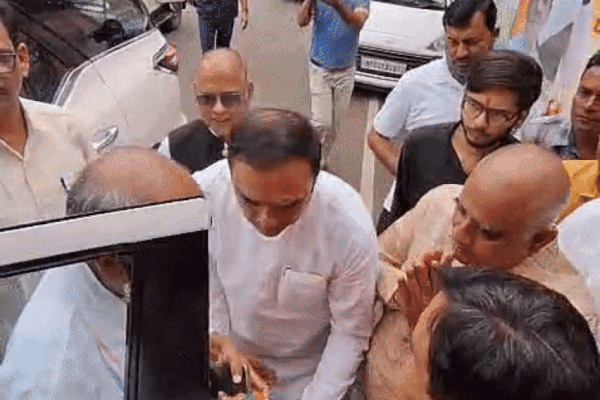MP News: Suggestion to appoint district officials as in-charge of wards and mandals; Digvijay raised questions – “PCC’s executive committee meeting hasn’t happened yet”