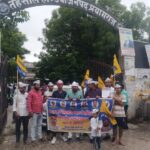 शारदा सहाय नहर में 20 साल से पानी बंद:आम आदमी पार्टी ने प्रयागराज में निकाला मार्च, एसडीएम को सौंपा ज्ञापन