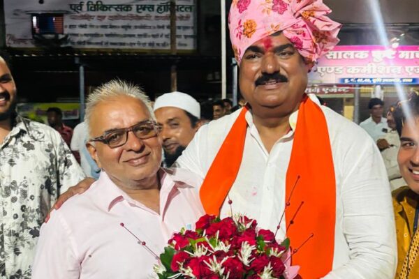 MP News: Politics में संन्यास का दावा, पूर्व मंत्री के जन्मदिन पर कमल पटेल के छोटे बेटे की पोस्ट पर बड़े ने कहा- भाई की ID हैक हुई