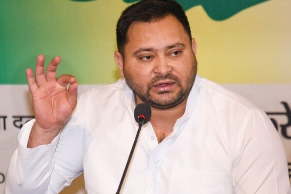 Bihar News: पटना में महागठबंधन की बैठक, सीट बंटवारे पर होगी चर्चा
