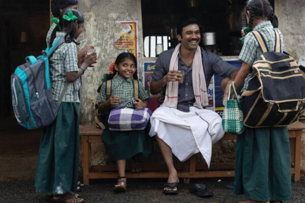Idli Kadai Box Office संग्रह दिन 2: धनुष का पारिवारिक ड्रामा कमाई में गिरावट का सामना करता है, लेकिन ₹20 करोड़ का आंकड़ा पार करता है