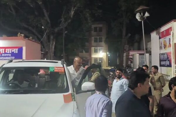 Panchayat: आजमगढ़ कोतवाली में आधी रात तक चली पंचायत, प्रभारी मंत्री के सामने भाजपा के दो गुटों में हुई मारपीट, 8 घंटे बाद हुआ समझौता