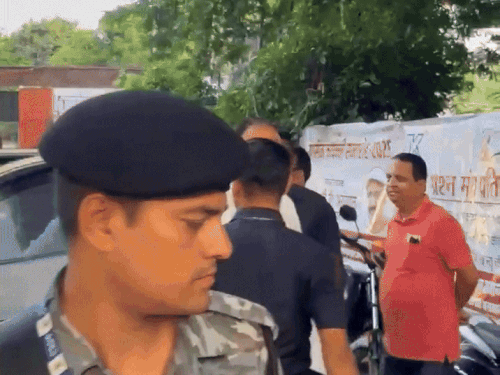 Uttar Pradesh News: “Festival” अग्रसेन महोत्सव में पहुंचे उपमुख्यमंत्री बृजेश पाठक, प्रयागराज में हो रहा दो दिवसीय भव्य महोत्सव, समाज, सेवा और संस्कार का उत्सव